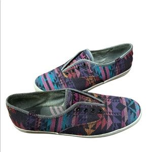 Aztec Keds Women Size 8